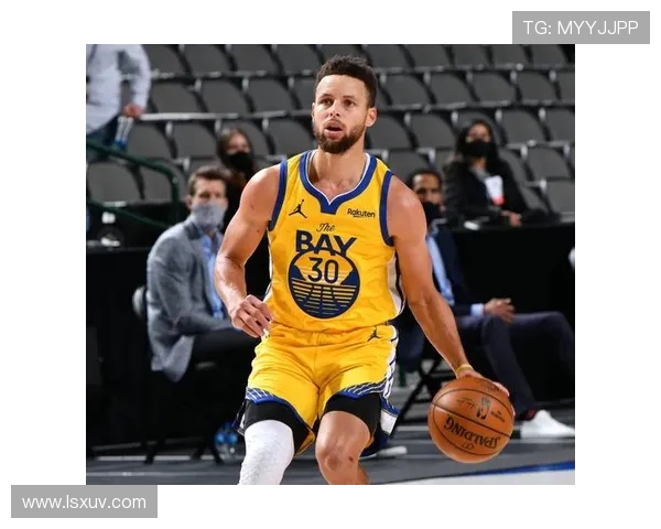 库里用1048场常规赛突破26000分成就历史第四快后卫